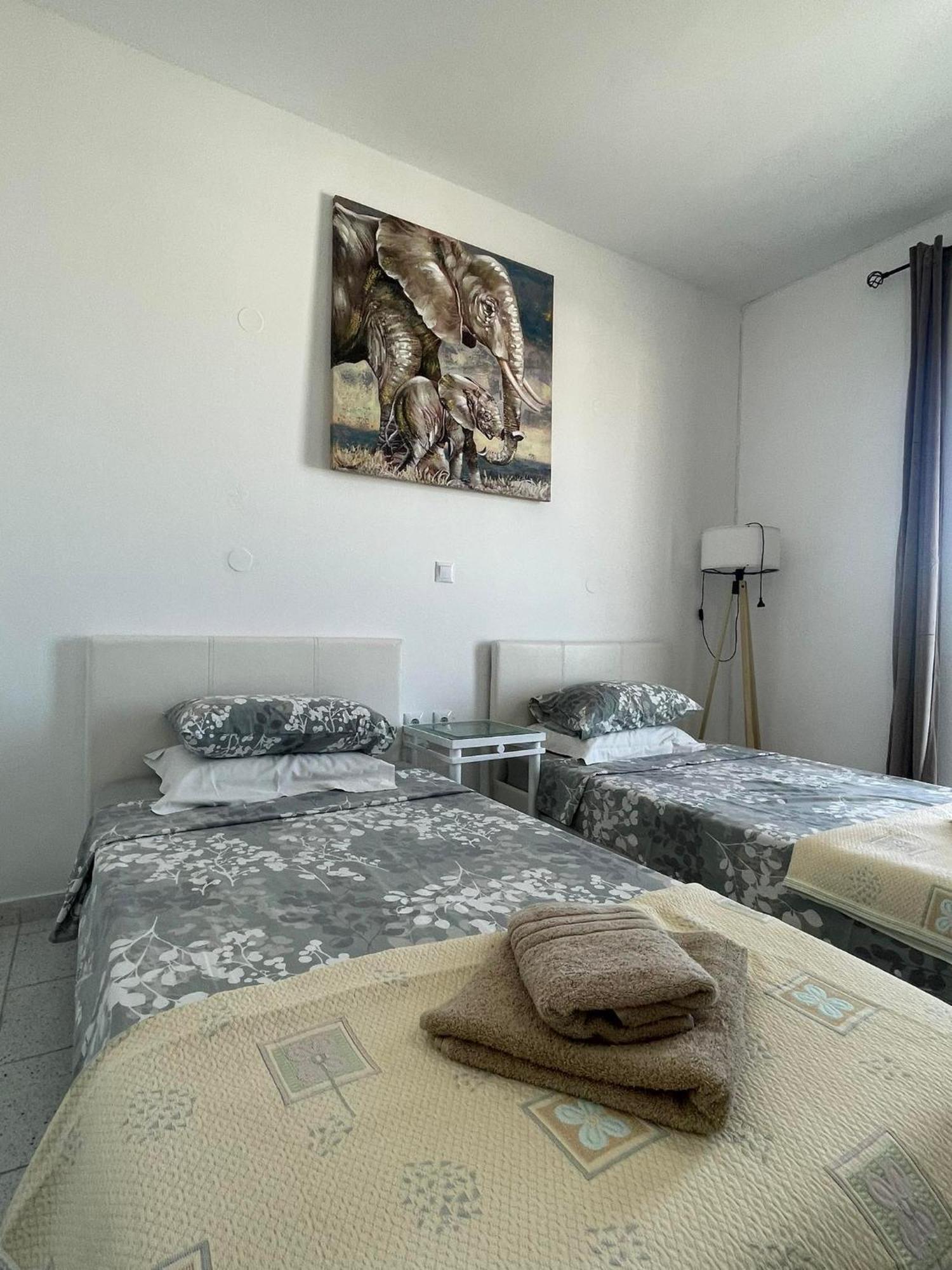 Lisabeth Apartments 팔리라키 외부 사진